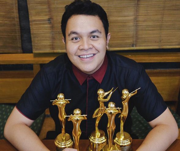 tuluus Yuk Dengerin Lagu Tulus 'Sepatu' versi Bahasa Jepang