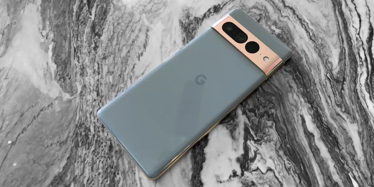 Google Pixel 7 Pro Warna Sage Green